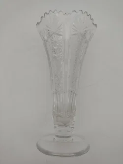 Kristallvase aus Bleikristall, Höhe 21 cm, feiner Schliff – Vorschau 2