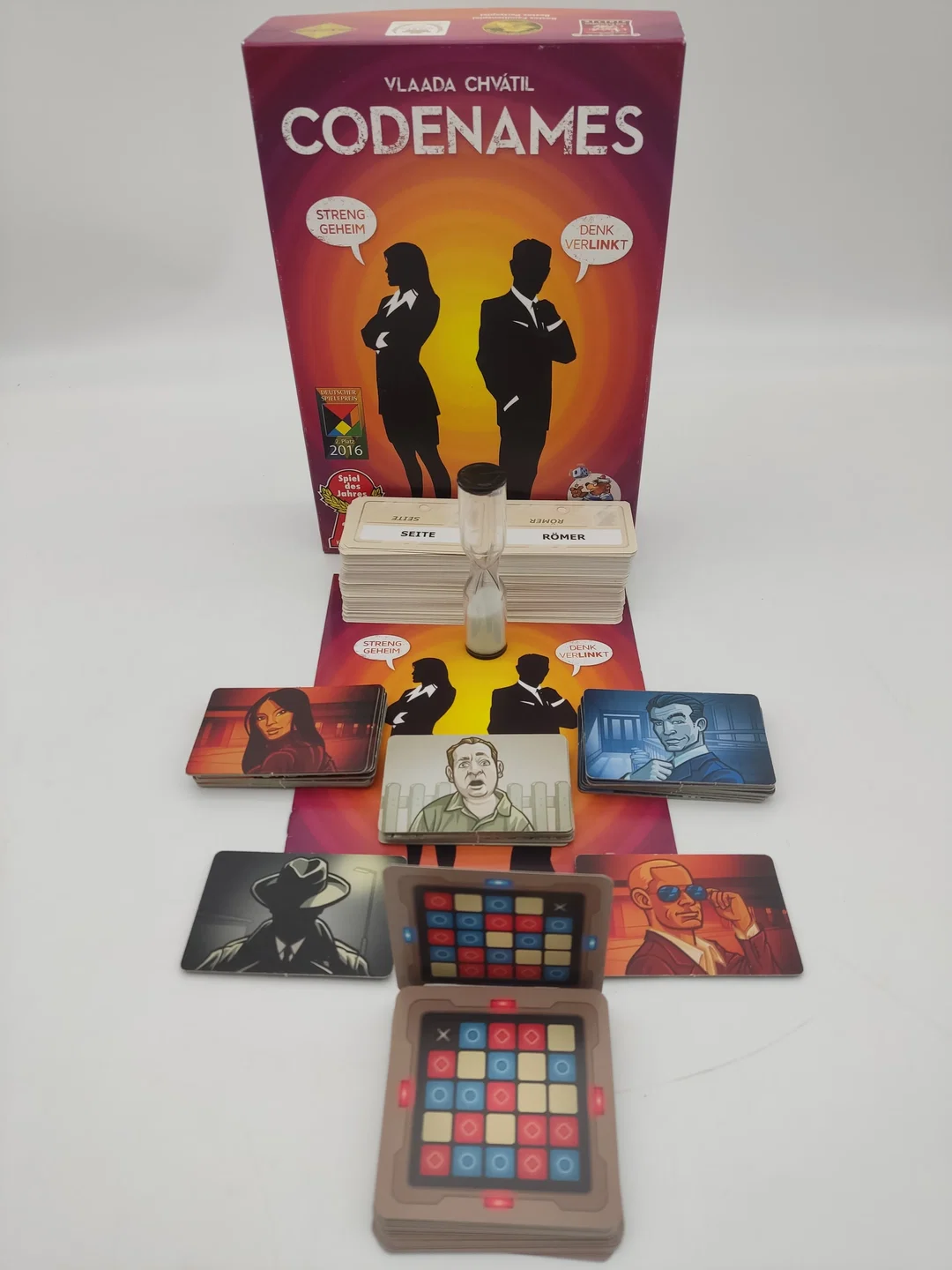 Brettspiel Codenames, 2–8 Spieler, ab 10 | Spiel des Jahres 2016 – Bild 2