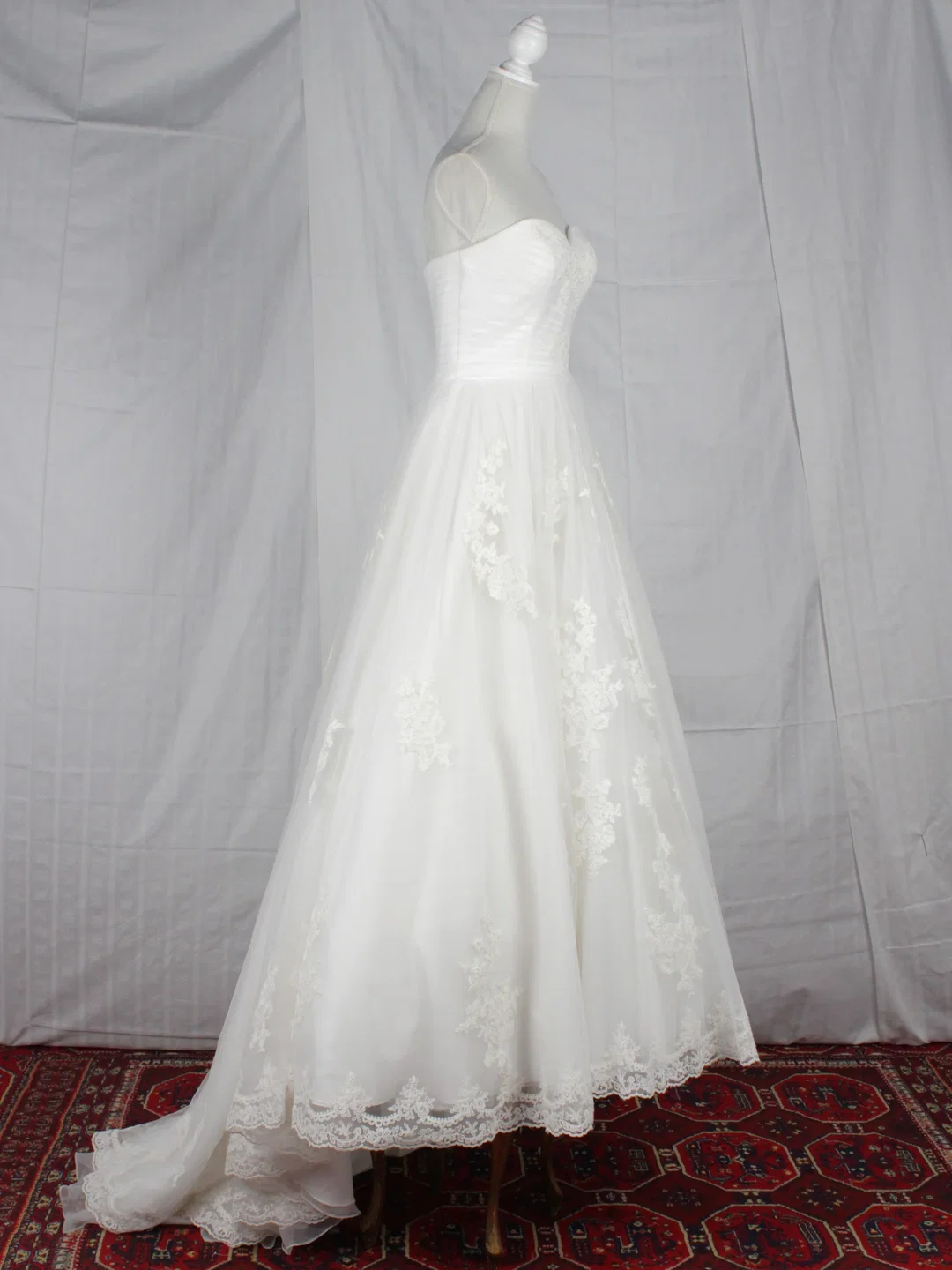 Hochzeitskleid - 14 - Atelier Irvalda (Wien) - Gr. M – Bild 2