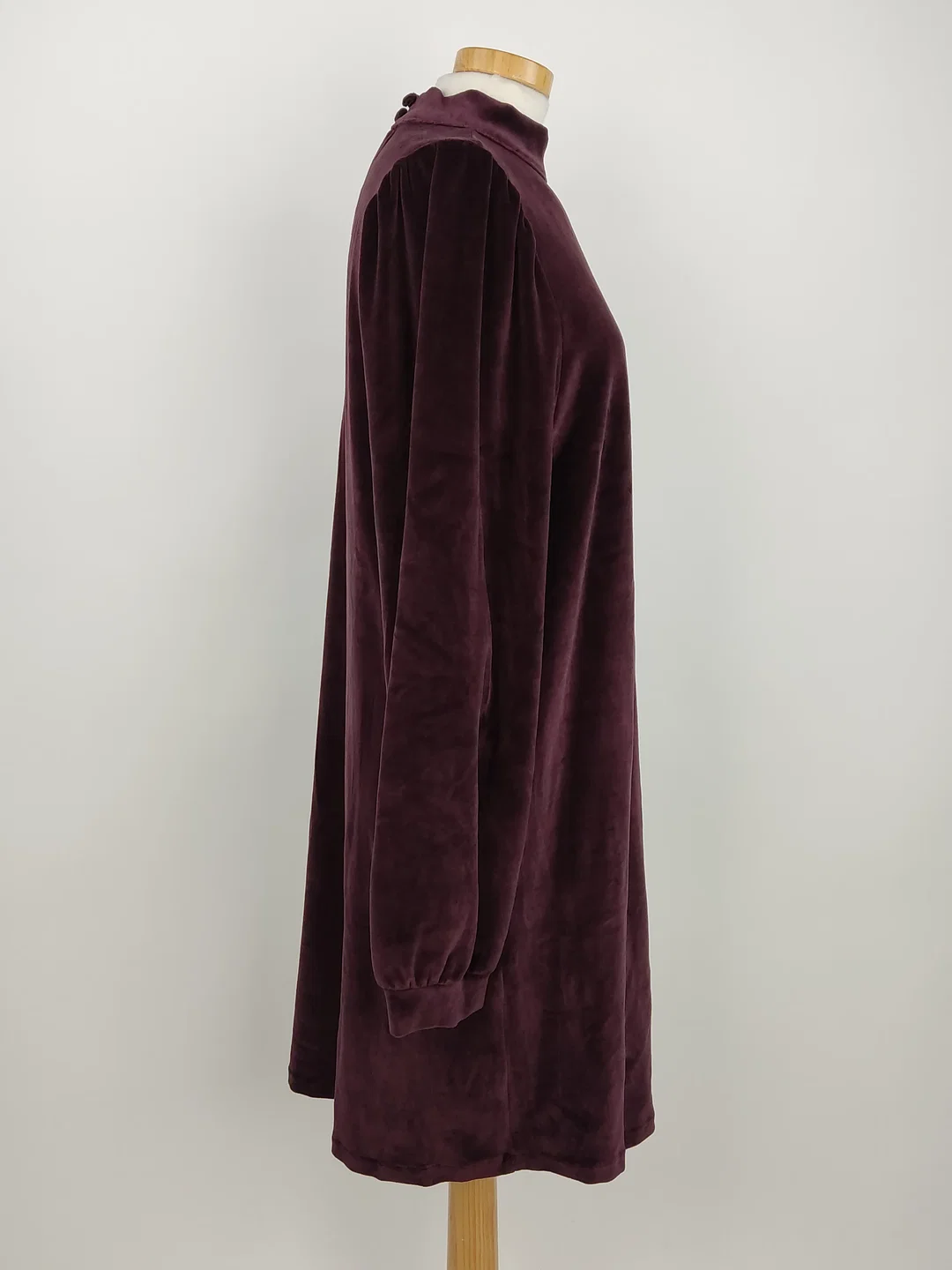 Givn Damenkleid aus BW-Samt violett - M / 38 – Bild 2