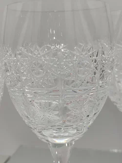Kristall-Weingläser 4er-Set mit Schliffmuster | Tschechischer Vintage-Schatz - Bild 8