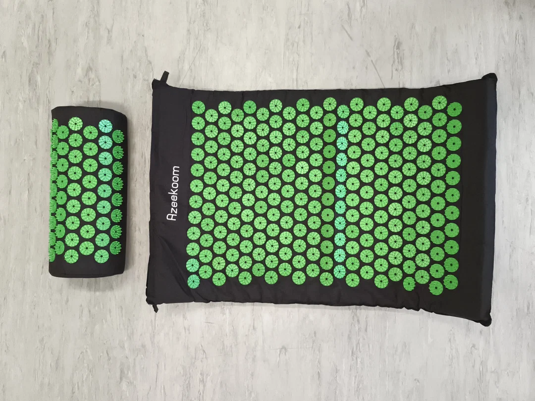Akupressurmatte mit Akupressurkissen, Tragtasche und Massageball - Bild 1