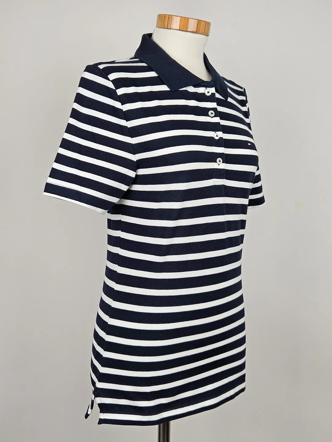 TOMMY HILFIGER Damen Poloshirt, blau/weiß - Gr. M  – Bild 2