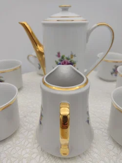  Porzellan-Teeservice mit Kanne & Milchkännchen, Goldrand | Vintage-Charme - Bild 17