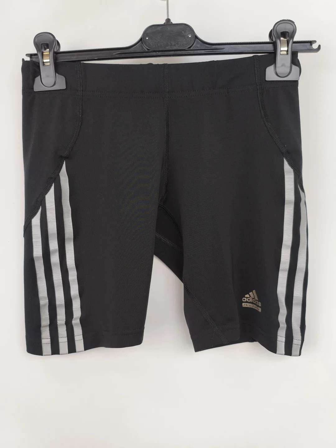 adidas techfit kurze Hose, Kinder, Gr. 152 – Bild 1