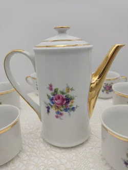  Porzellan-Teeservice mit Kanne & Milchkännchen, Goldrand | Vintage-Charme - Bild 11