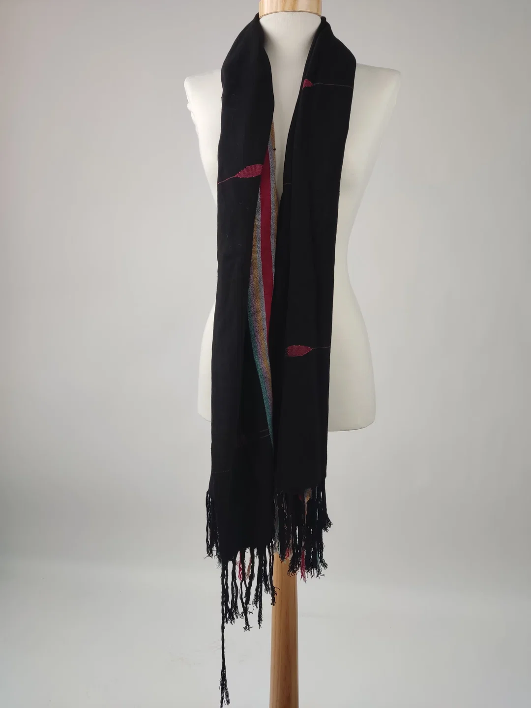Damenschal schwarz, mehrfärbig längsgestreift - 186 x 55 – Bild 2