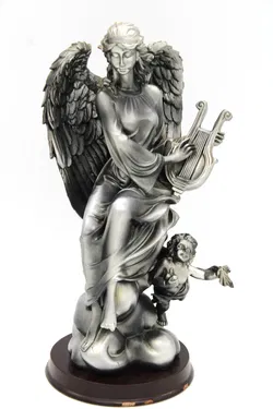 Engel Figur mit Lyra und Putto – Hartplastik Skulptur auf Holzsockel, ca. 33 cm - Bild 1