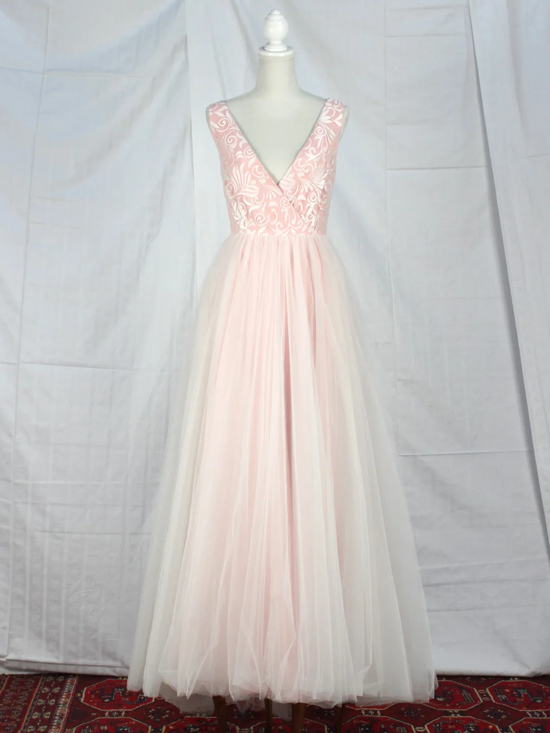 Hochzeitskleid - 02 - Dress and Impress (Wien) - Gr. M - Bild 1