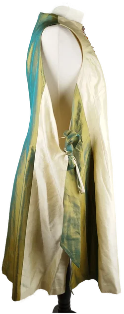 Handgemachtes Midikleid - mit Stein-Bestickung / Seiten offen - Bild 4