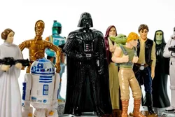 Star Wars 3D Chess Game, lizenziertes Schachspiel mit Figuren Lucasfilm – Vorschau 8