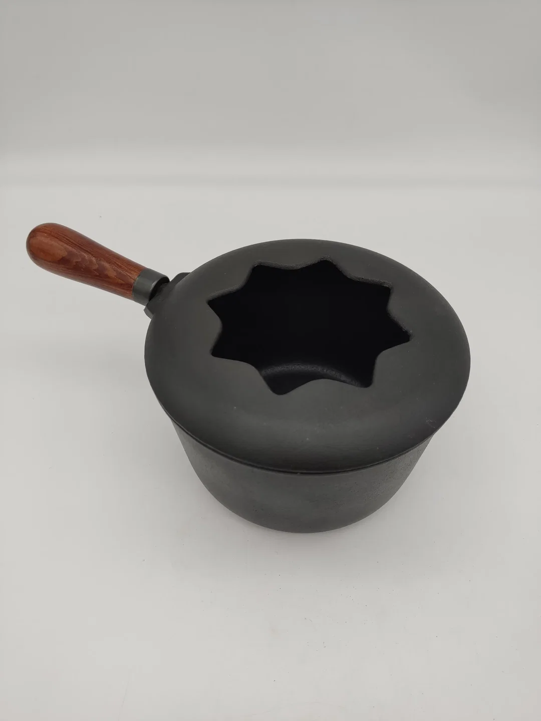 Fondue-Topf aus Gusseisen – Bild 2