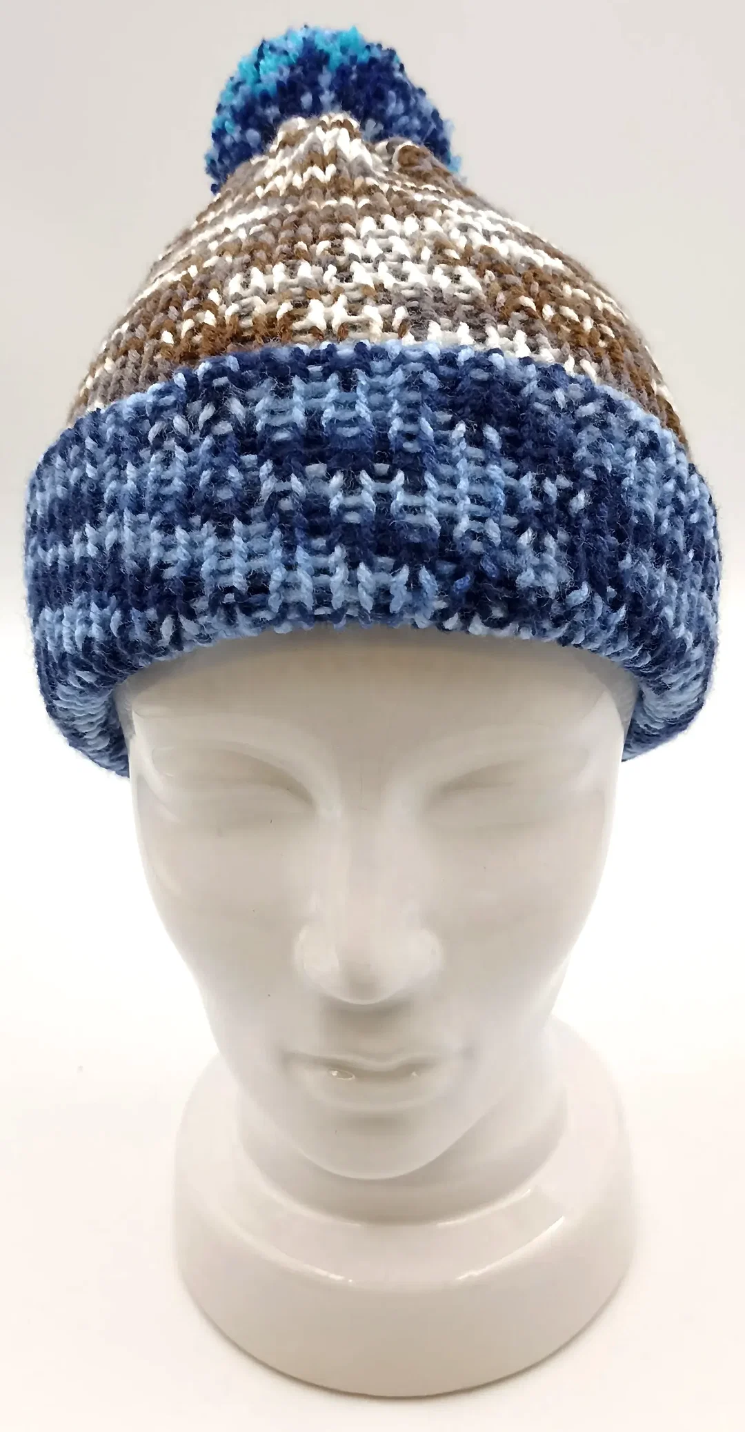Handgestrickte Pudelmütze – Bild 2
