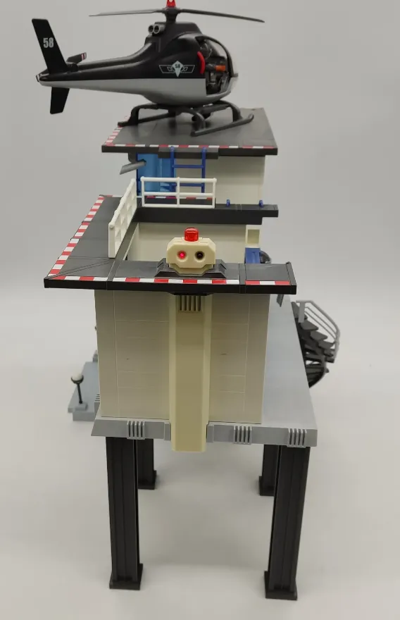 Playmobil Polizeistation & Hubschrauber Set mit Gefängnisalarm – Bild 10
