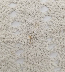 Gehäkelter Cardigan - Handgemacht, S - Bild 4