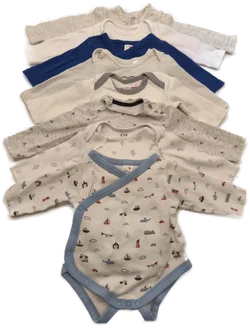 8 Stk. Langarmbody Baby, Gr. 50/56