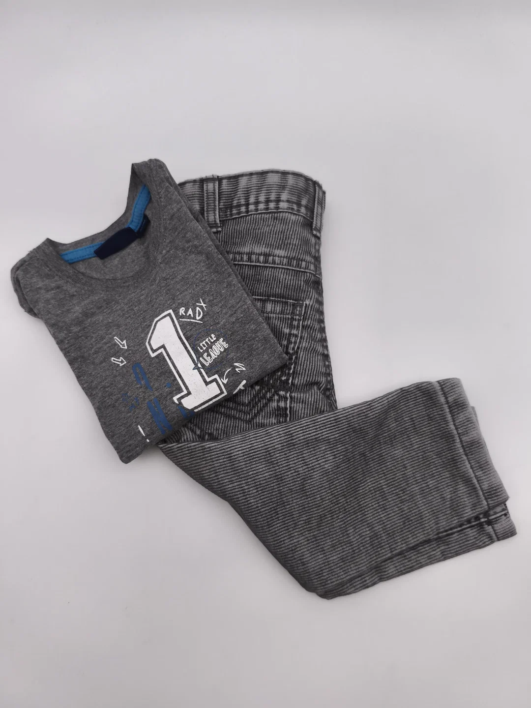 6 tlg. Bekleidungsset, Junge, Gr. 86/92, 3x Hosen, 3x langarm Shirt – Bild 2