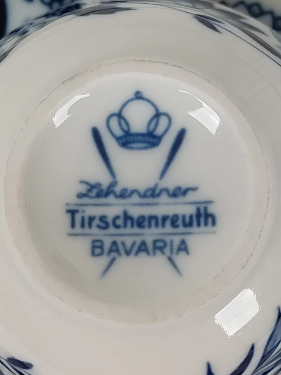 Blue Danube Untertasse und Bavaria Kaffetasse, mit Zwiebelmuster  | Zeitloser Porzellan-Schatz – Bild 9