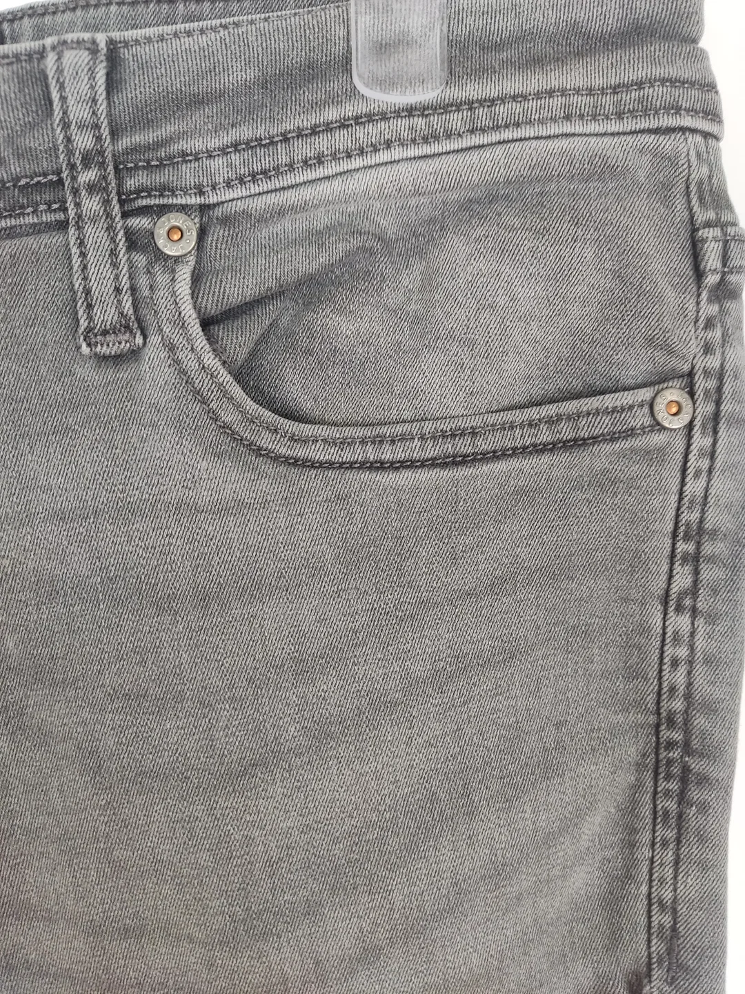 Jeans "Jack & Jones", lang mit Stretch, graumeliert mit Taschen, W 31/ L 34 – Bild 2