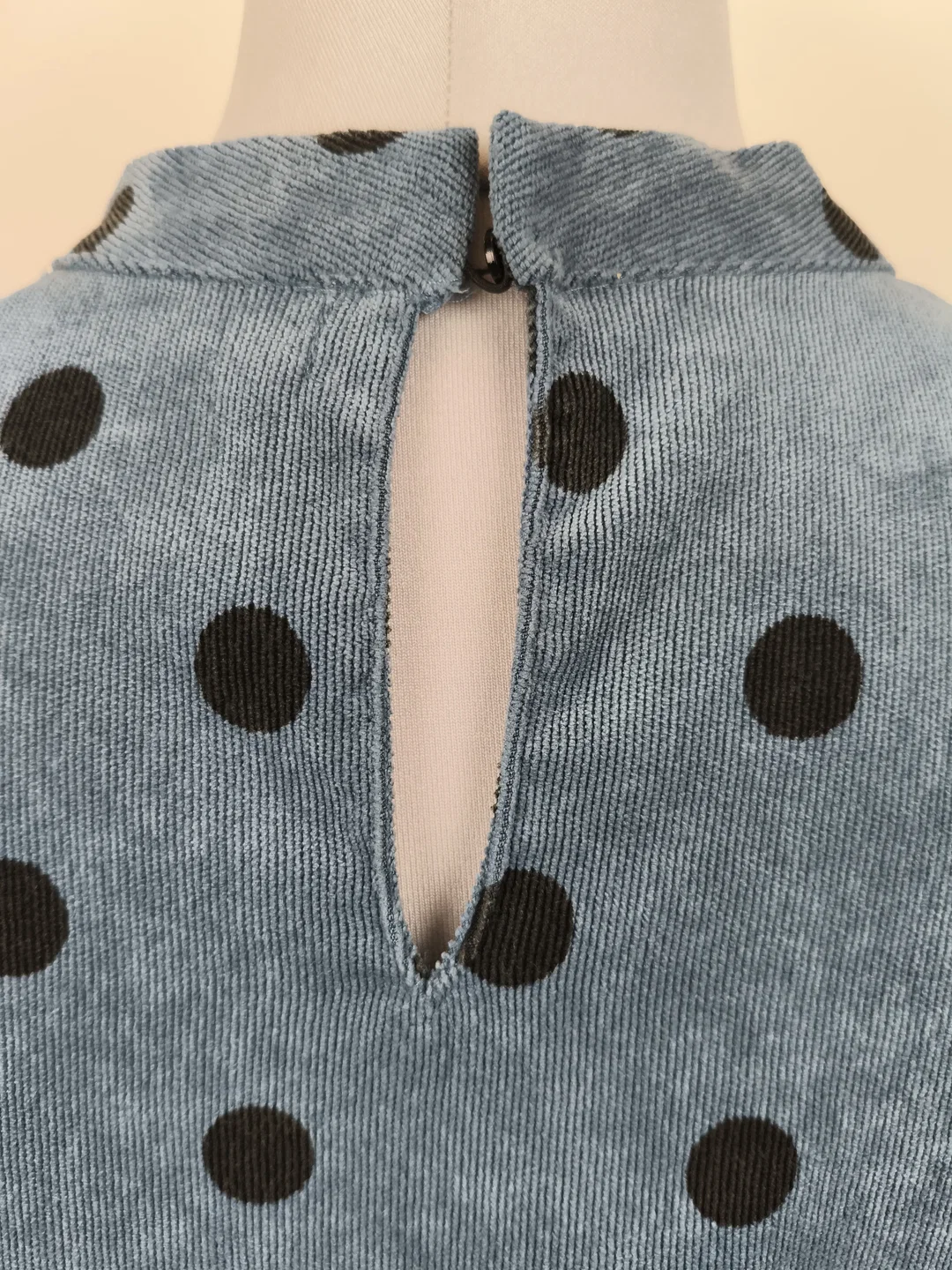 ZARA, Kleid Samt, Gr. S – Bild 4