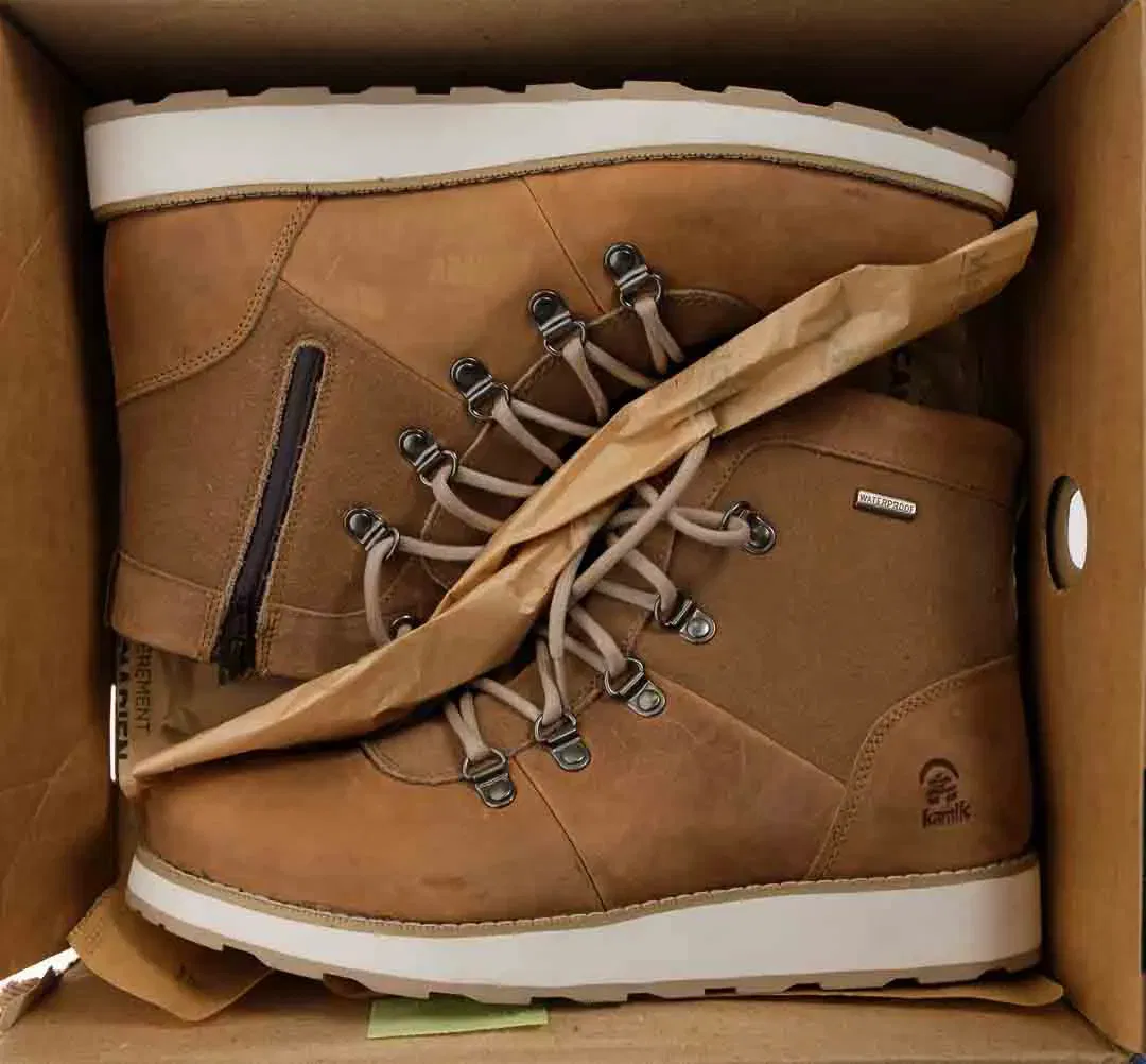 KAMIK Ariel LO Taupe wasserdichte Winterstiefel für Damen in hellbraun, Größe 42 - Bild 1