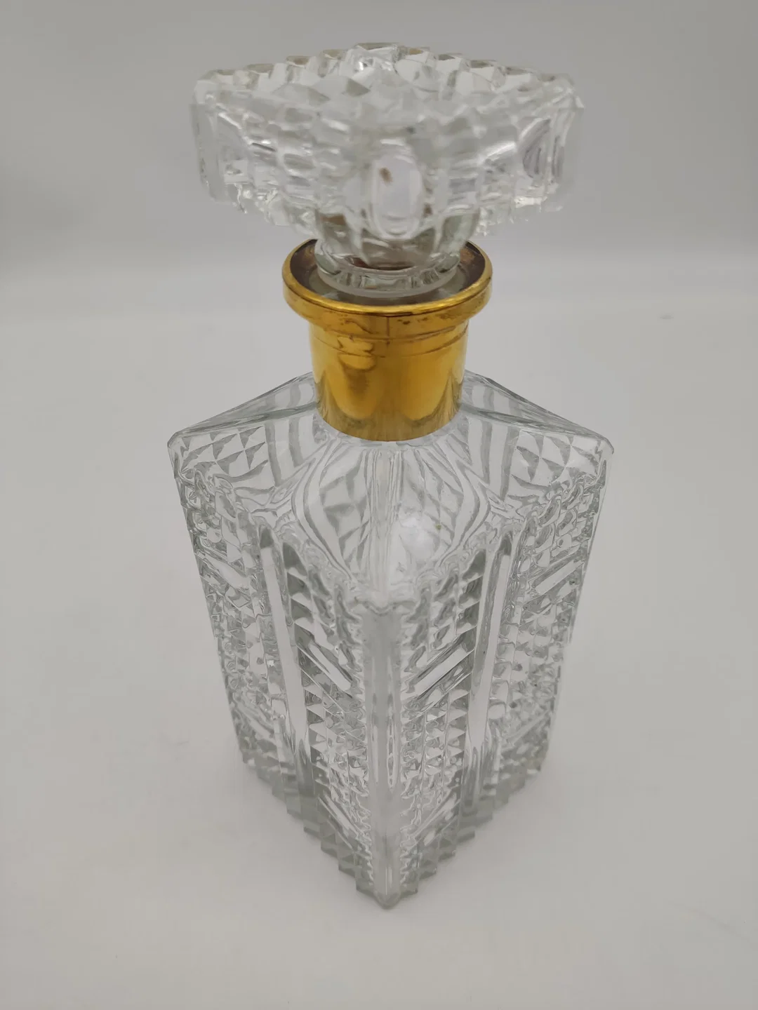 Glaskaraffe für Sprituosen, 0,7 L transparent, für stilvolle Aromen - Bild 1