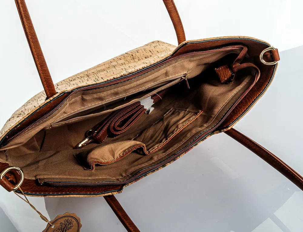 Handtasche im Korkdesign – Bild 2