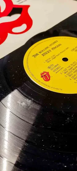 The Rolling Stones – Sticky Fingers LP Vinyl (1971 Klassiker -Re-Release aus den 80ern) - Bild 2