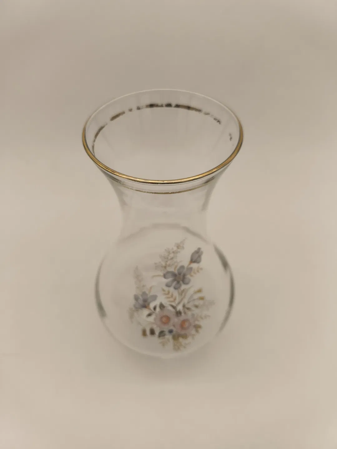 zarte Glasvase mit Golddekor, vintage - Bild 1