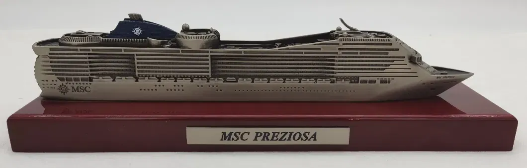 MSC Preziosa - Modellschiff - Bild 1
