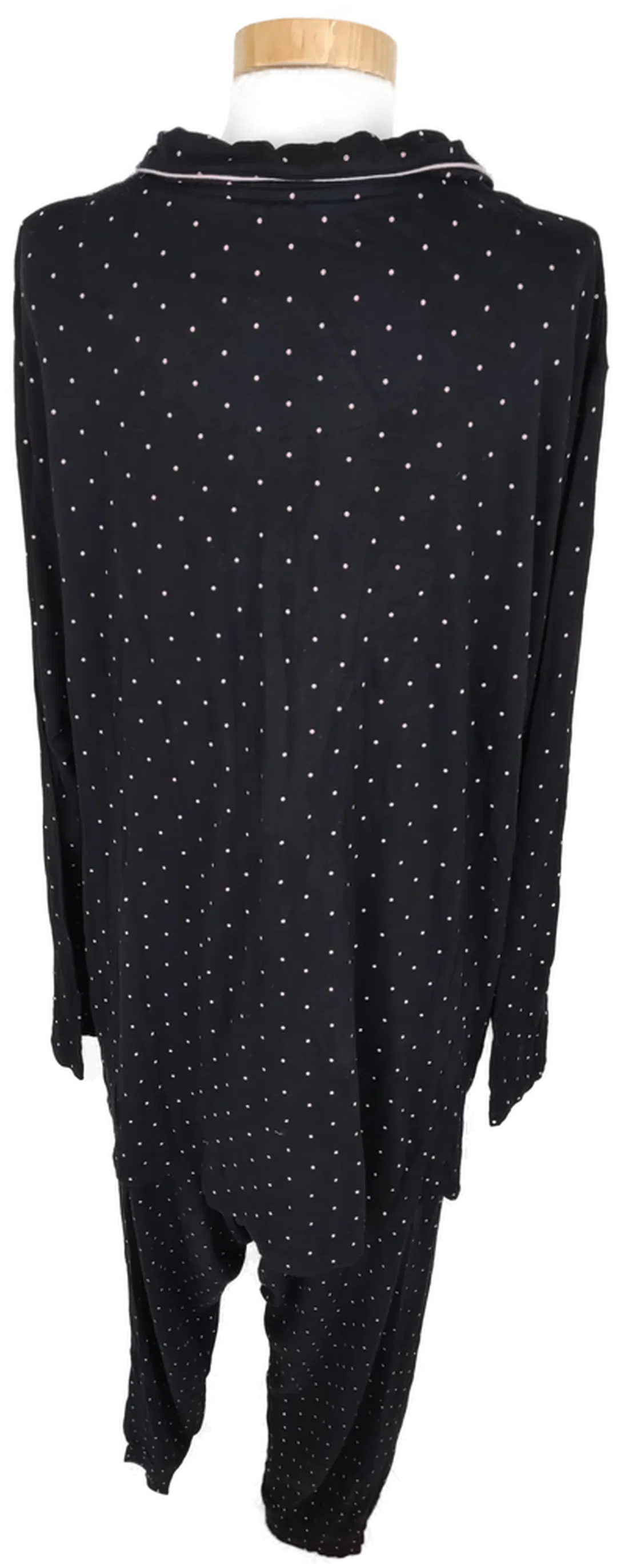Pyjama "C&A", langarm mit Kragen, schwarz/gemustert mit Taschen, Größe XXL – Bild 4