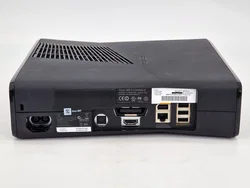 Microsoft Xbox 360 S Set - Xbox 360 Slim Konsole mit 3 Controllern, Chatpad und Zubehör - Bild 15