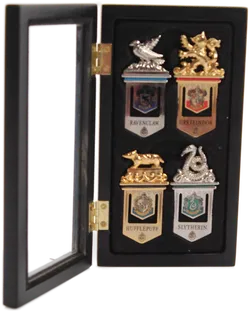 Harry Potter Hogwarts Wappen-Pin Set – 4 Häuser in edler Sammlerbox (lizenziert) - Bild 2