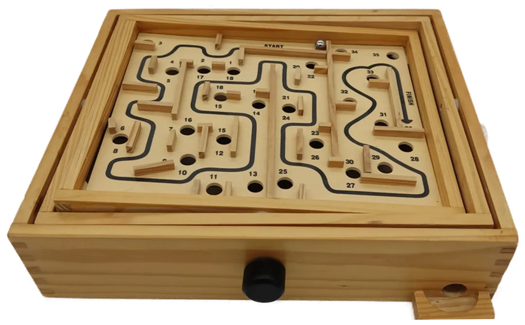 Beluga Nr.14349 Holzlabyrinth mit 1 Kugel / Holzspielzeug / Geschicklichkeitsspiel – Bild 2