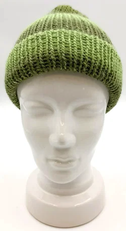 Handgestrickte Wendemütze – Vorschau 2