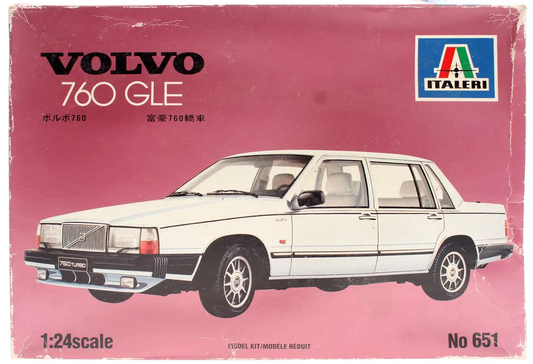 Italeri Volvo 760 GLE – Modellbausatz 1:24 | Nr. 651 | Vintage - Bild 1
