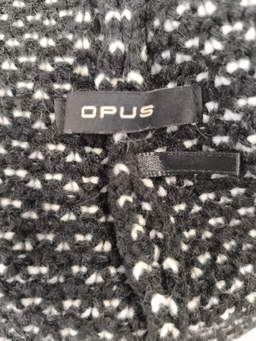 Opus, Poncho – Bild 5