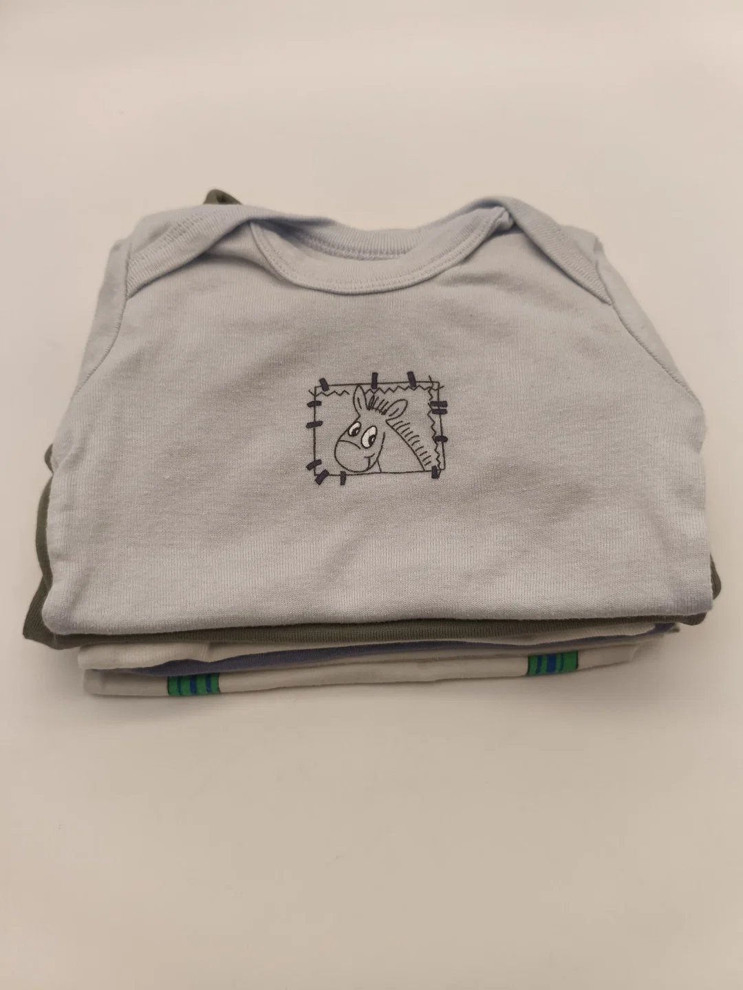 Baby Bodies, kurzarm und ärmellos, 6-teiliges Set, Gr. 50/56 – Bild 2