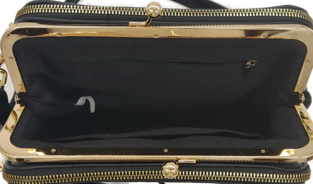 Liebeskind Berlin Handtasche mit Tragegurt schwarz – Bild 3