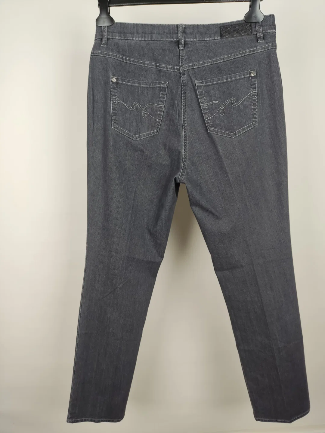 Gerry Weber Damenjeans grau - XL / 42 – Bild 2