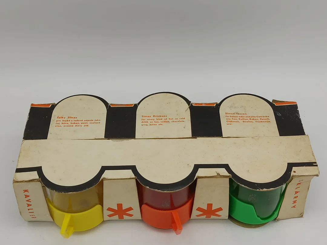 6-teiliges Gläser- bzw. Teetassen-Set aus den 70er-Jahren – Bild 3