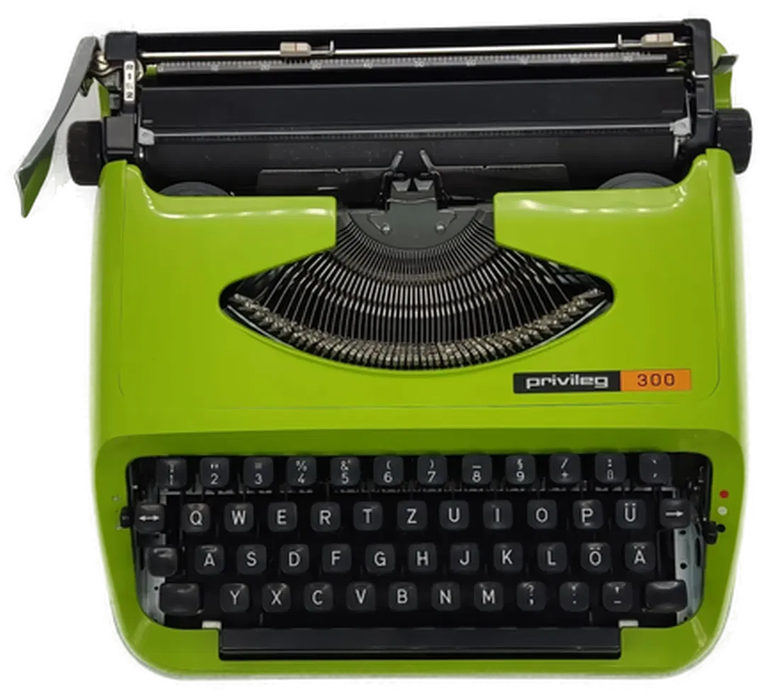  PRIVILEG 300 Retro Schreibmaschine in grün mit Koffer aus den 1960ern - Bild 1