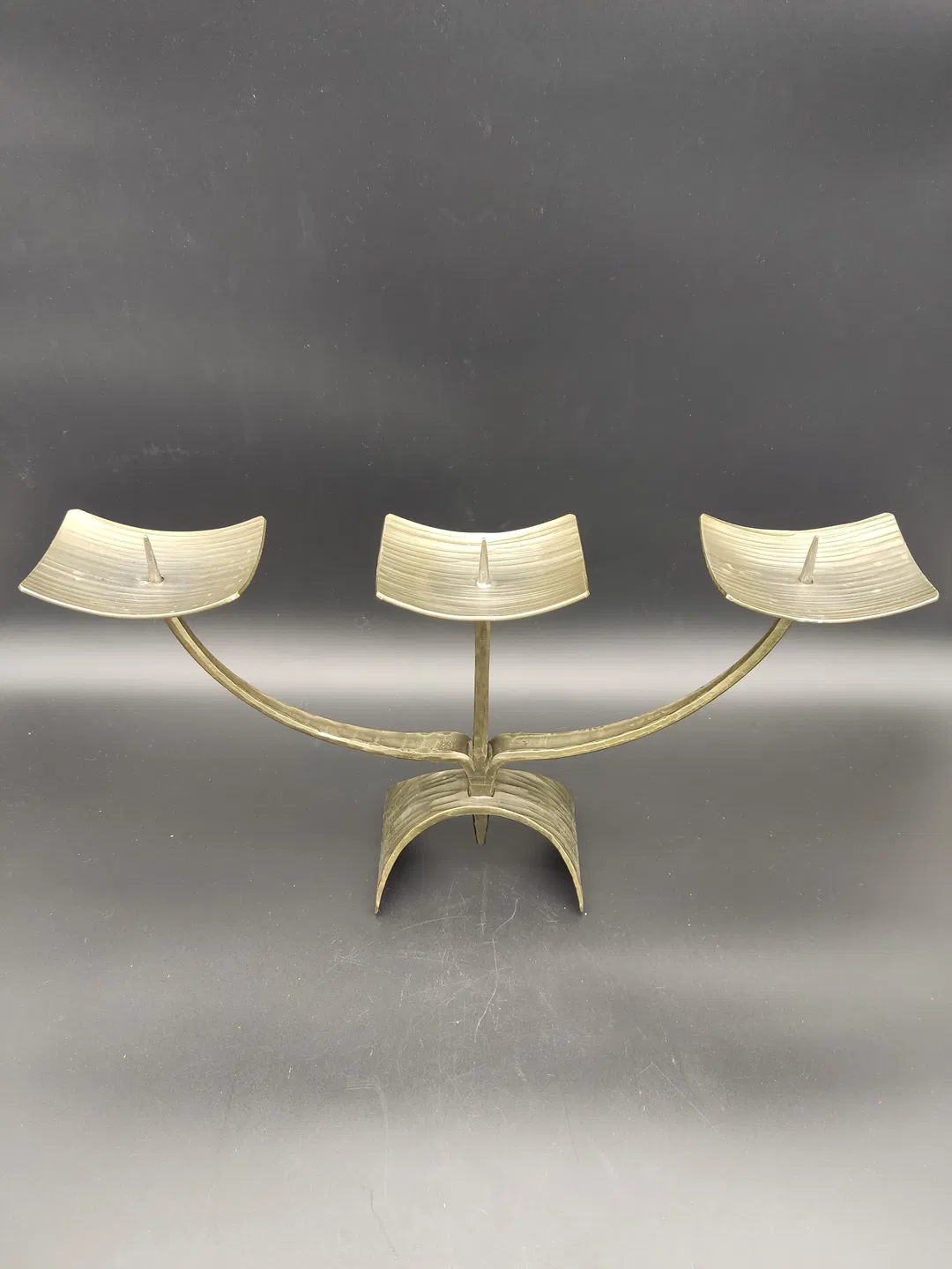 Edler Metall-Kerzenständer für 3 Kerzen - Bild 4