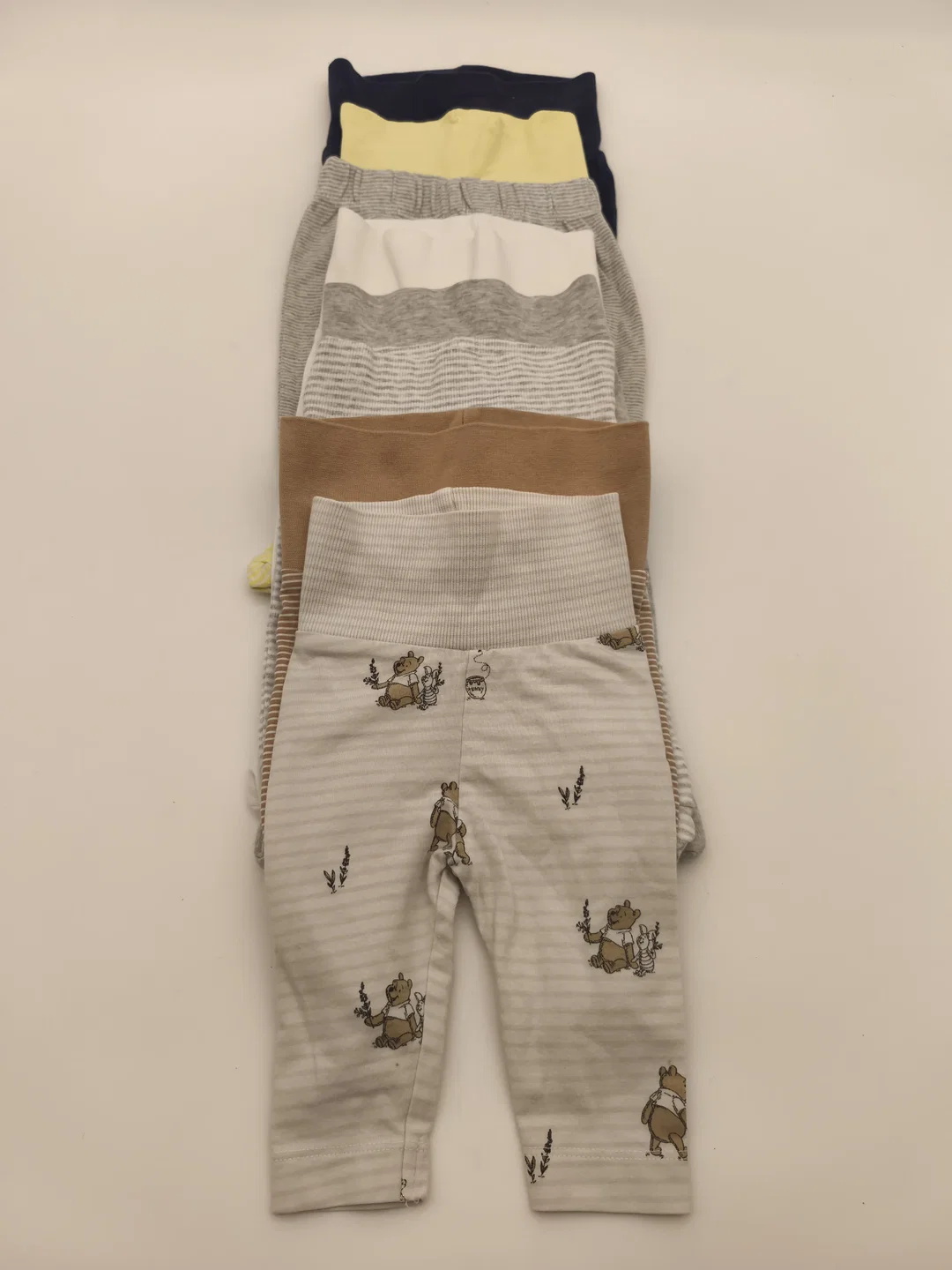 8 Stk. Babyhosen mit Fuß, Gr. 56 – Bild 3