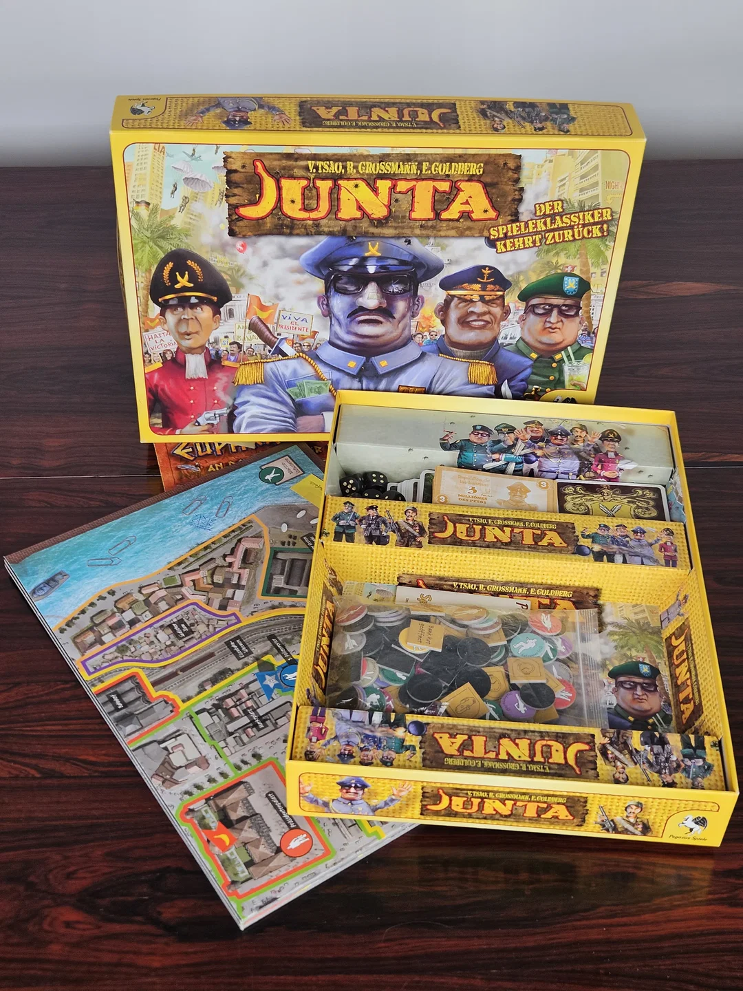Junta - Gesellschaftsspiel - Pegasus Spiele  – Bild 3