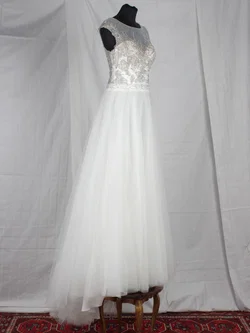 Hochzeitskleid - 12 - Atelier Irvalda (Wien) - Gr. L – Vorschau 2