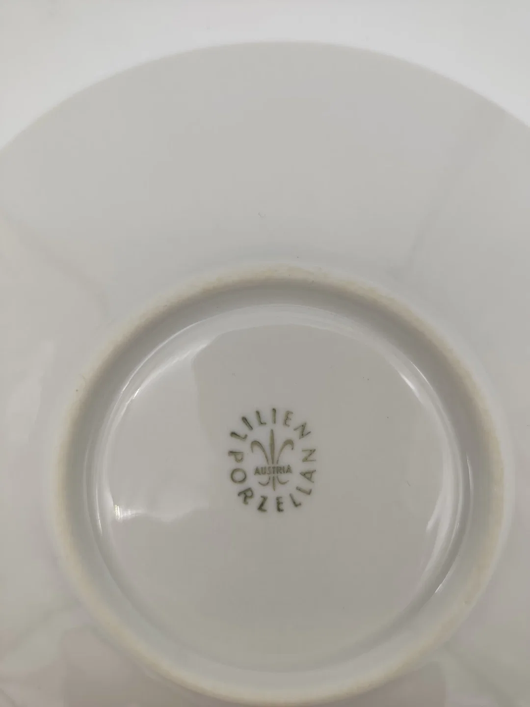 Lilien Porzellan Teetasse Gr. 22, gelb – Bild 6