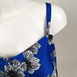 Long-Tankini-Oberteil, Gr. 50, Blumenmuster – Vorschau 4