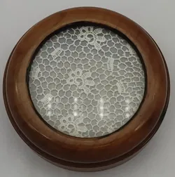 Holzschatulle mit Glasdeckel - Bild 2