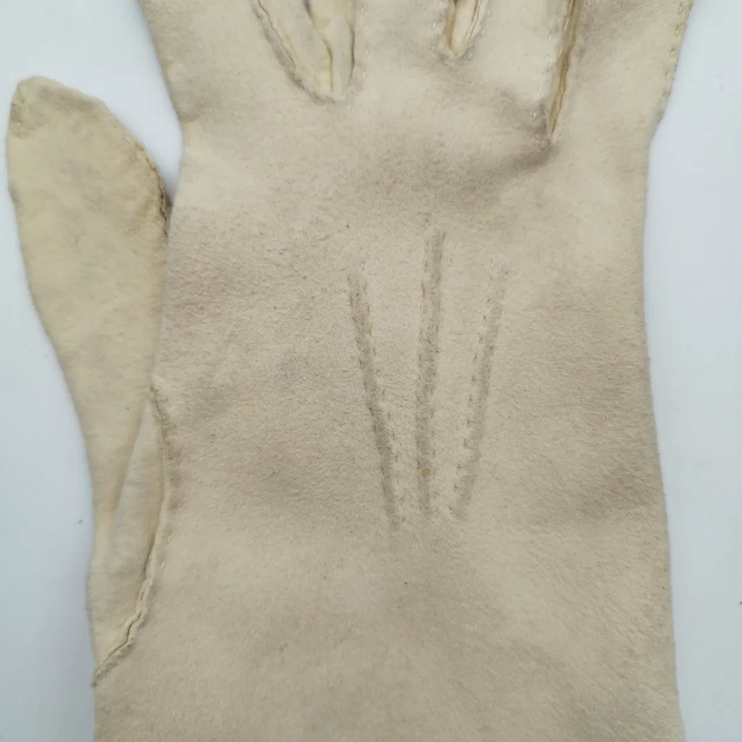 Antiquarische Handschuhe - creme-weiß / ca. 22cm größ – Bild 2